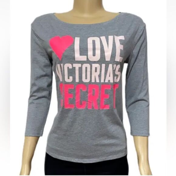 Victoria’s Secret Soft 3/4 sleeve top & animal print shorts pajama set Small - Picture 2 of 4